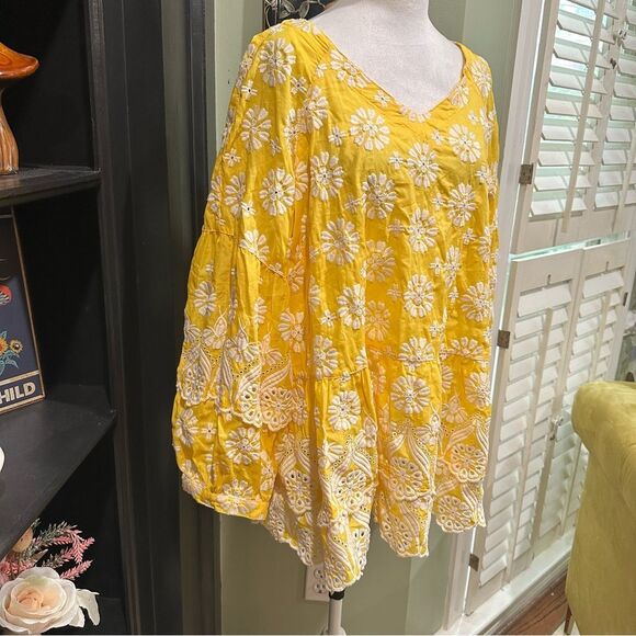 John Mark Yellow Embroidered Cotton Tunic Top – Size 1X (NWT) - Picture 3 of 13